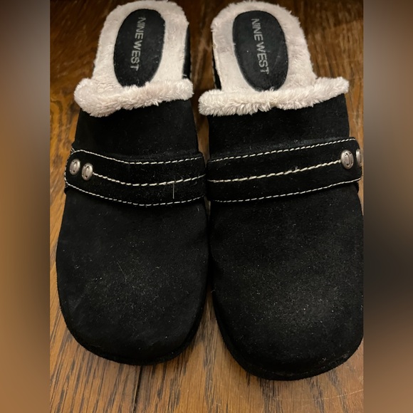 Nine West Black Mule Clogs With Fuzzy Inside Women’s Size 7 - Picture 6 of 9